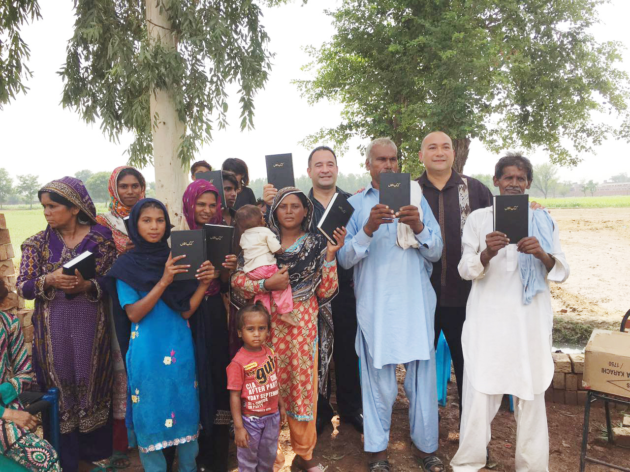 Members of the CCCi global family gathered together